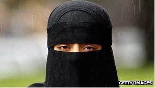 muslim-women-in-veil-ok-british-court